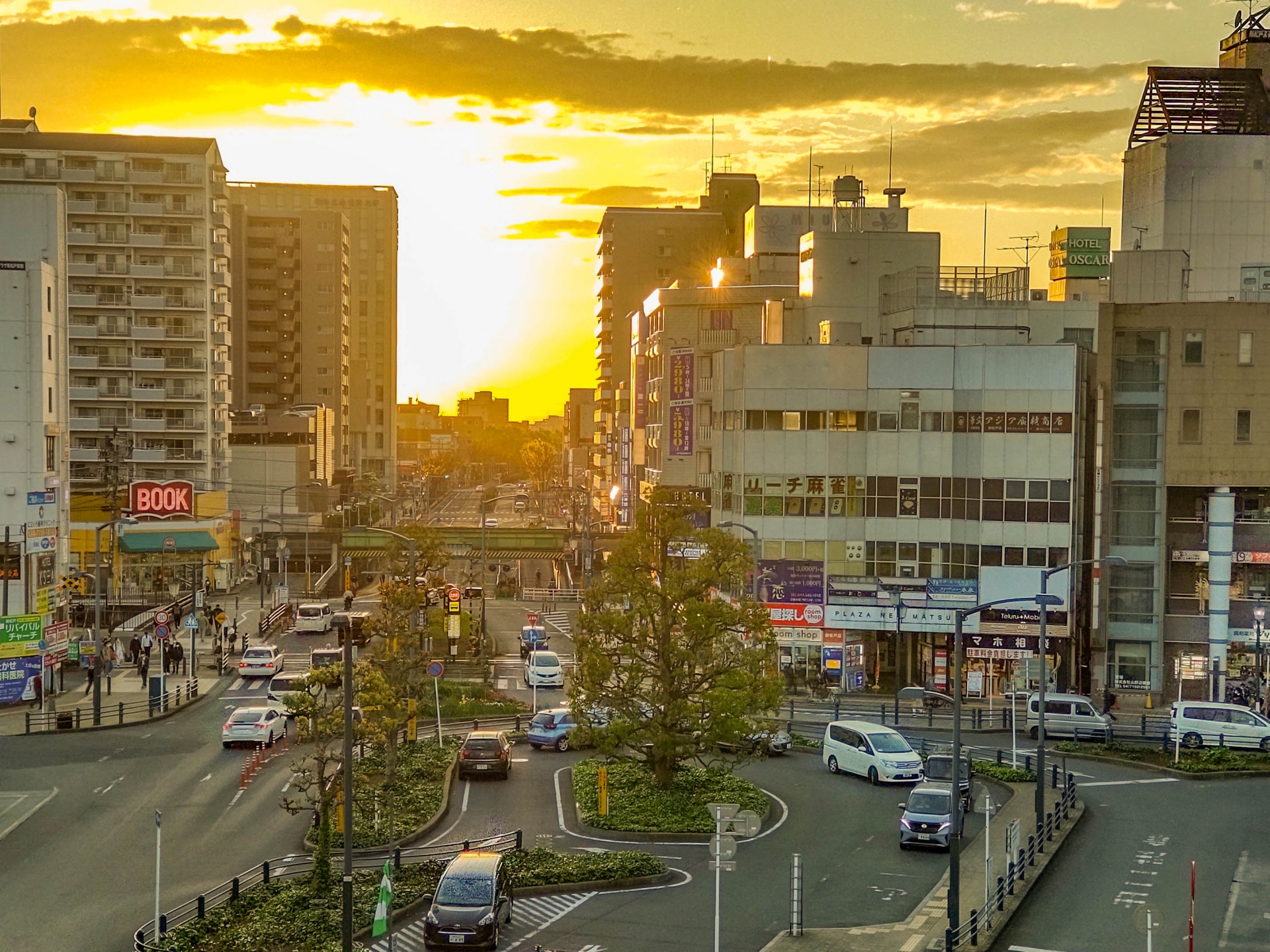 松戸市駅前